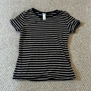 Basic striped tee